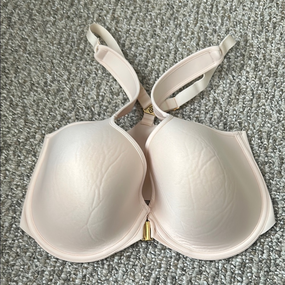 ThirdLove t back with Molded Cups